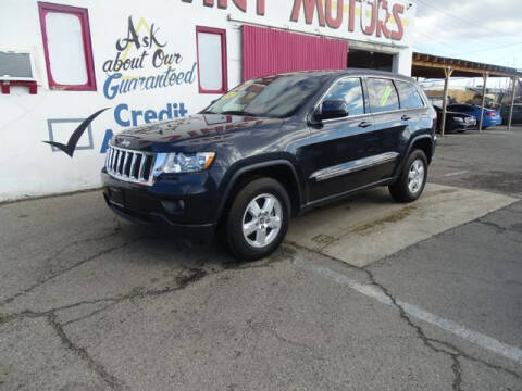 2012 Jeep Grand Cherokee for sale at New Start Motors in Bakersfield CA