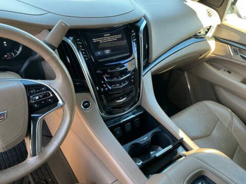 2020 Cadillac Escalade Platinum