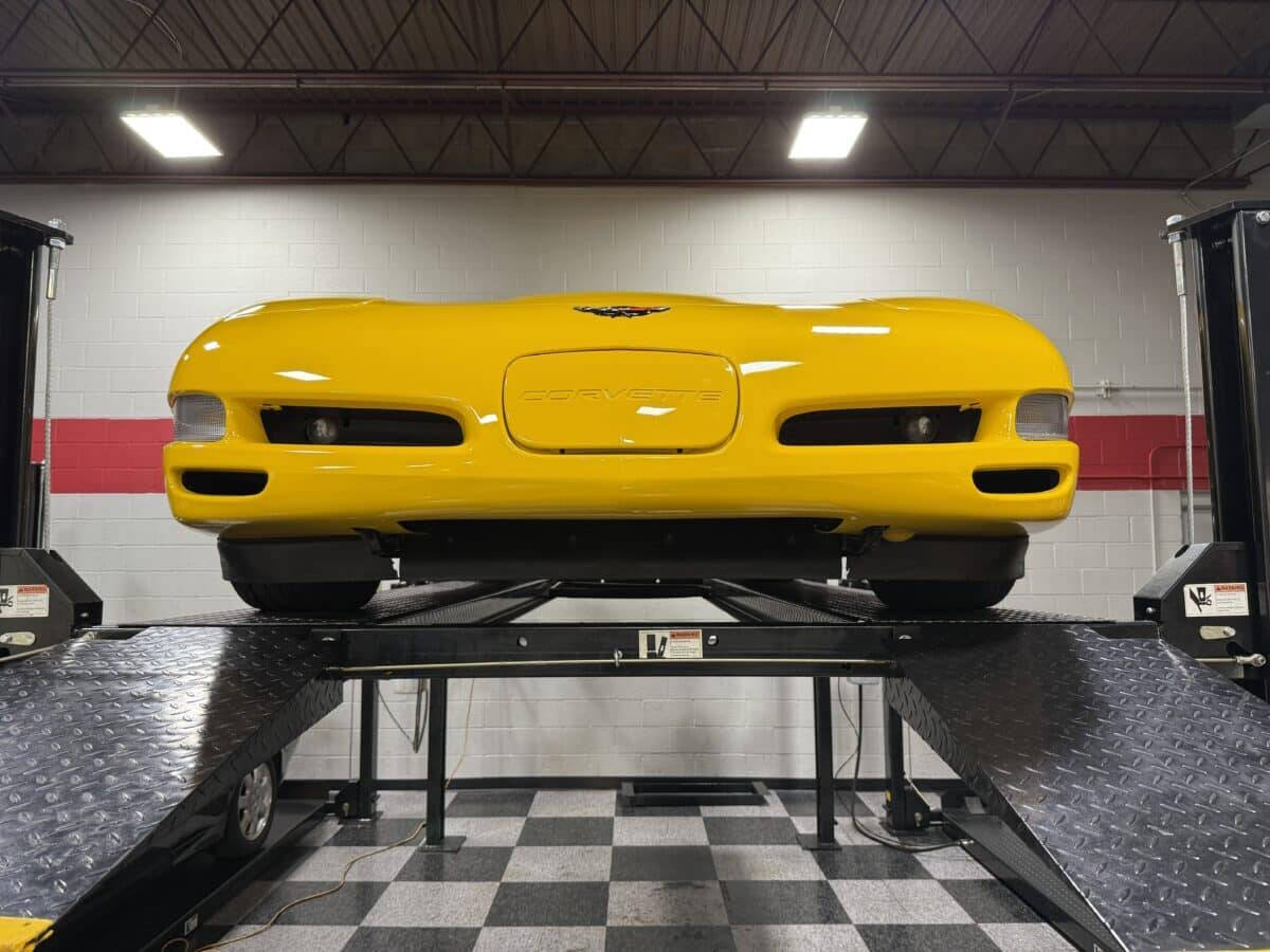 2004 Chevrolet Corvette 105