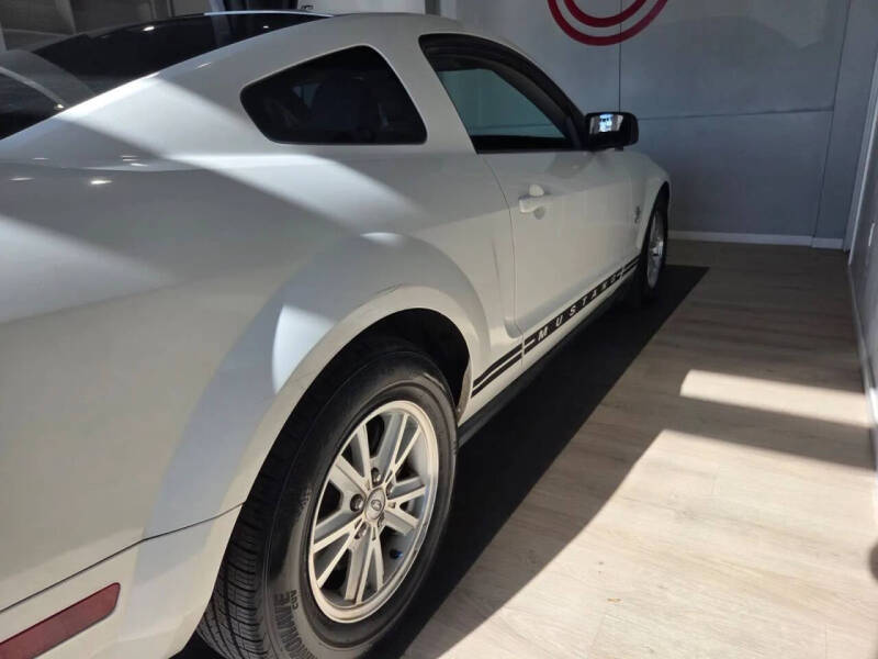 2009 Ford Mustang V6 Premium