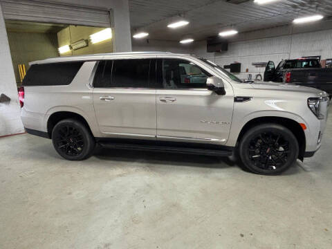 2022 GMC Yukon XL SLT