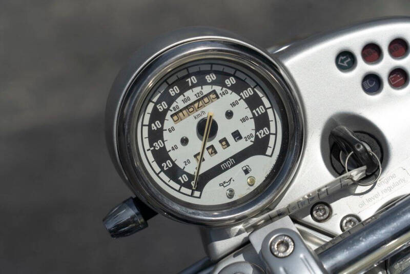 2001 BMW R1200 C