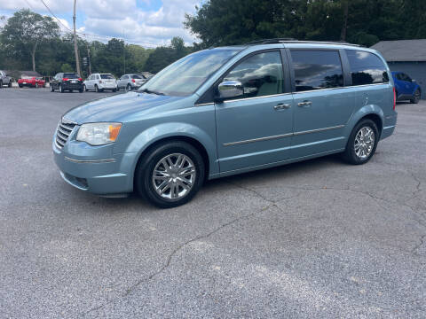 2008 Chrysler Town and Country for sale at Adairsville Auto Mart in Plainville GA
