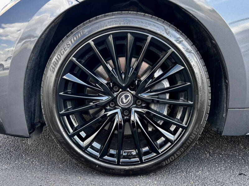 2022 Lexus IS 300