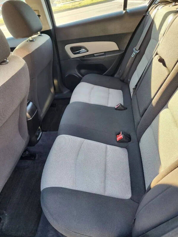 2012 Chevrolet Cruze LS