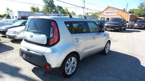 2015 Kia Soul +