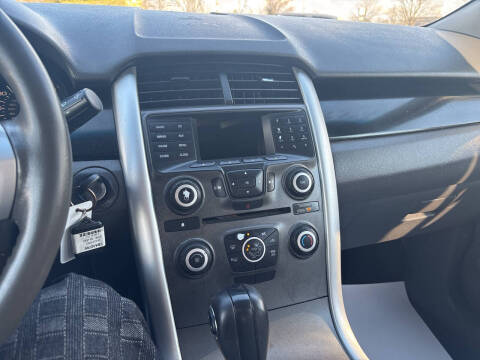 2012 Ford Edge SE