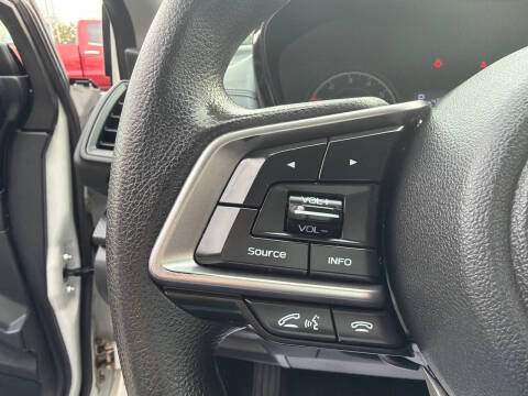 2017 Subaru Impreza 2.0i