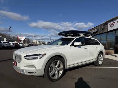 2018 Volvo V90 Cross Country