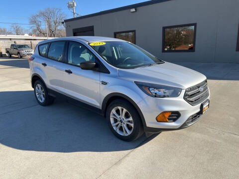 2019 Ford Escape for sale at Tigerland Motors in Sedalia MO