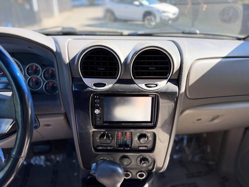2004 GMC Envoy SLE