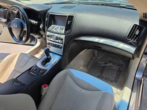 2015 Infiniti Q60 Coupe