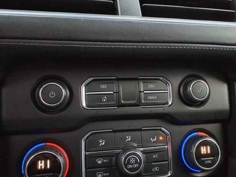 2021 Chevrolet Suburban LT