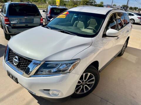 2013 Nissan Pathfinder for sale at Raj Motors Sales in Greenville TX