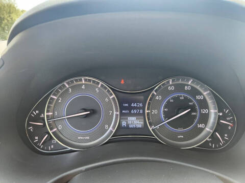 2013 Infiniti QX56