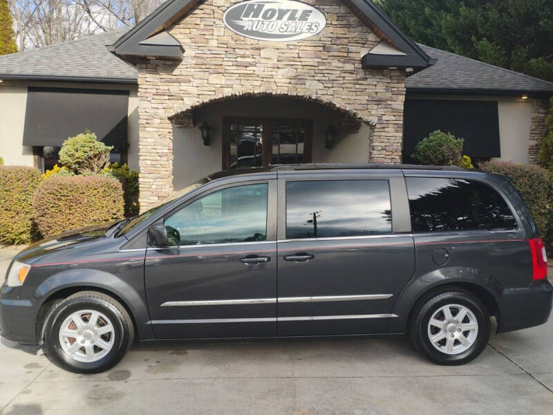 2012 Chrysler Town and Country for sale at Hoyle Auto Sales in Taylorsville NC