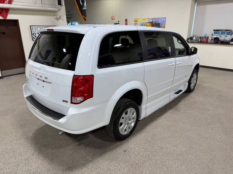 2015 Dodge Grand Caravan SE