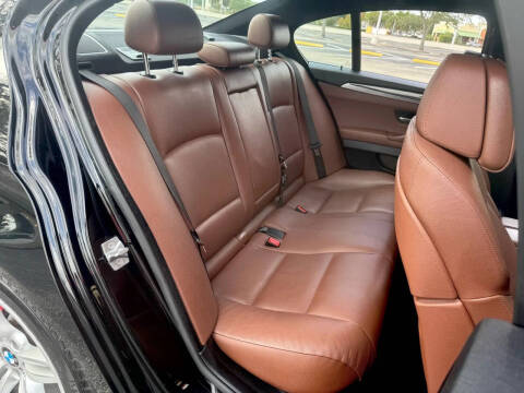 2012 BMW 5 Series 550i xDrive