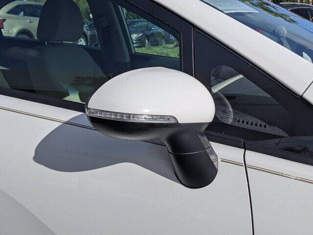 2012 Kia Rio 5-Door EX