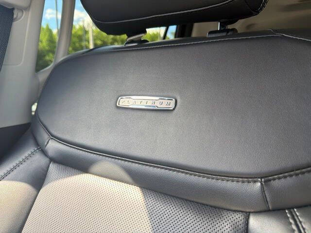 2025 Ford Expedition Platinum