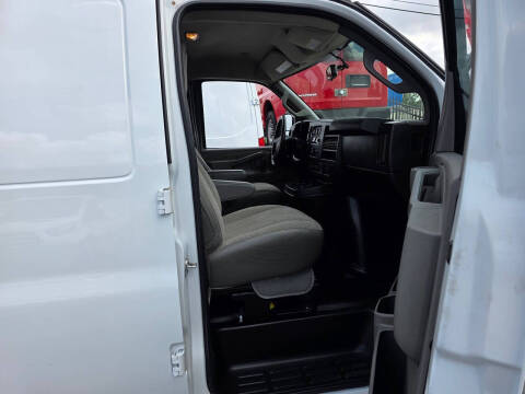 2020 Chevrolet Express 2500