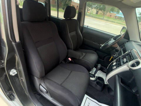 2006 Scion xB