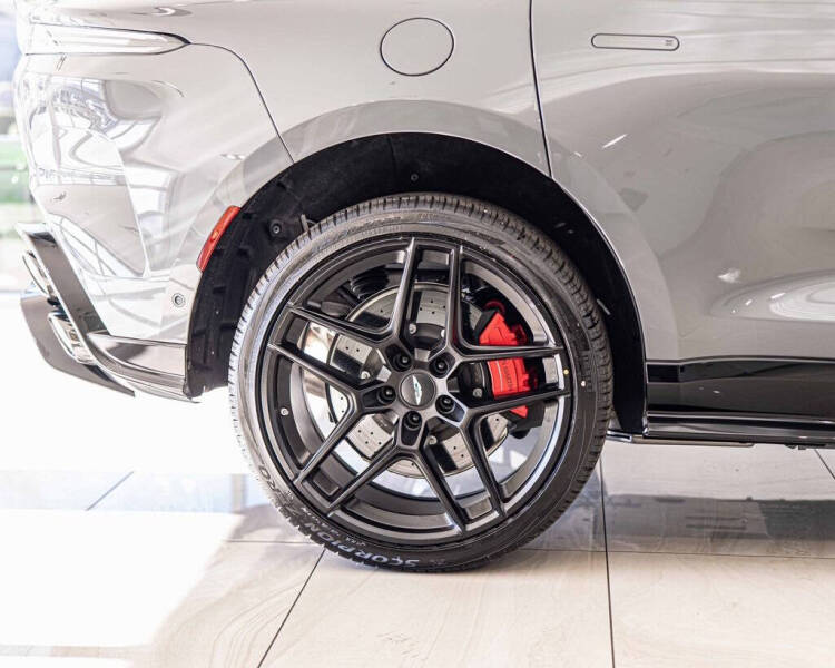 2026 Aston Martin DBX S