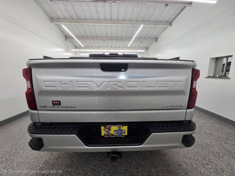 2022 Chevrolet Silverado 1500 Custom