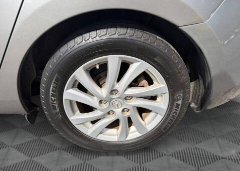 2012 Mazda MAZDA3 i Grand Touring
