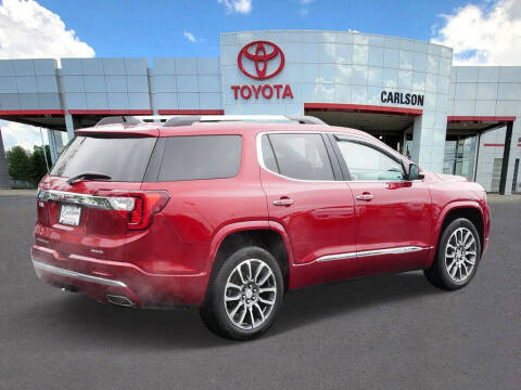 2022 GMC Acadia Denali