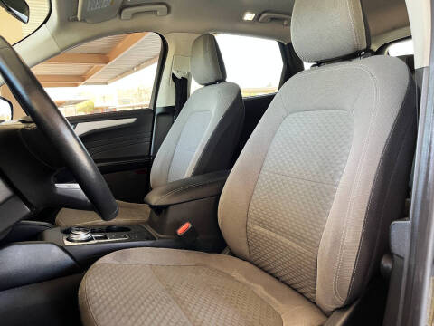 2021 Ford Escape Hybrid SE