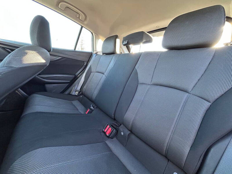 2019 Subaru Impreza 2.0i