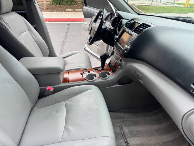 2010 Toyota Highlander Limited