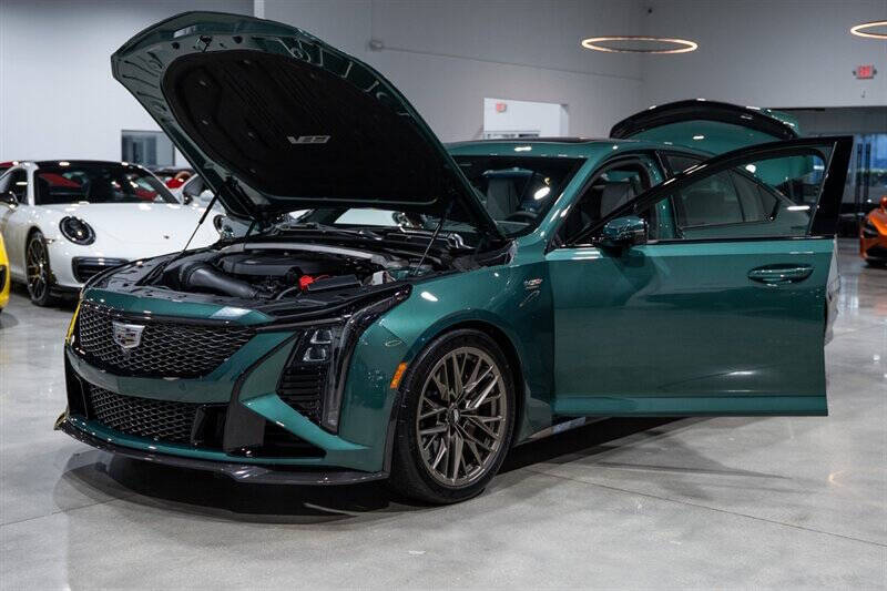 2025 Cadillac CT5-V Blackwing