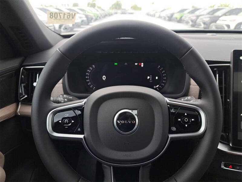 2026 Volvo XC90 B6 Plus 7P