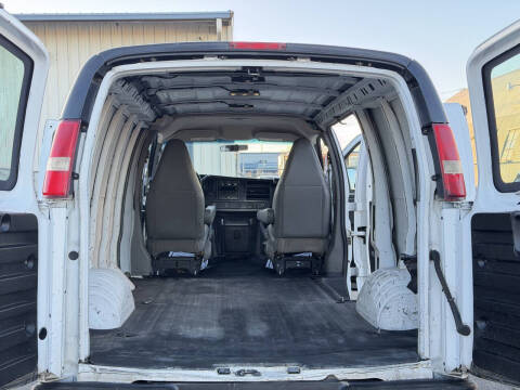 2016 Chevrolet Express 2500