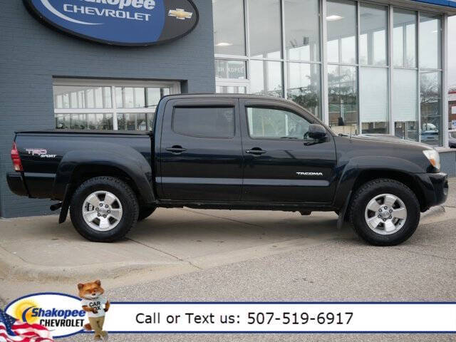 Used 2005 Toyota Tacoma Base with VIN 5TELU42N15Z040855 for sale in Shakopee, Minnesota