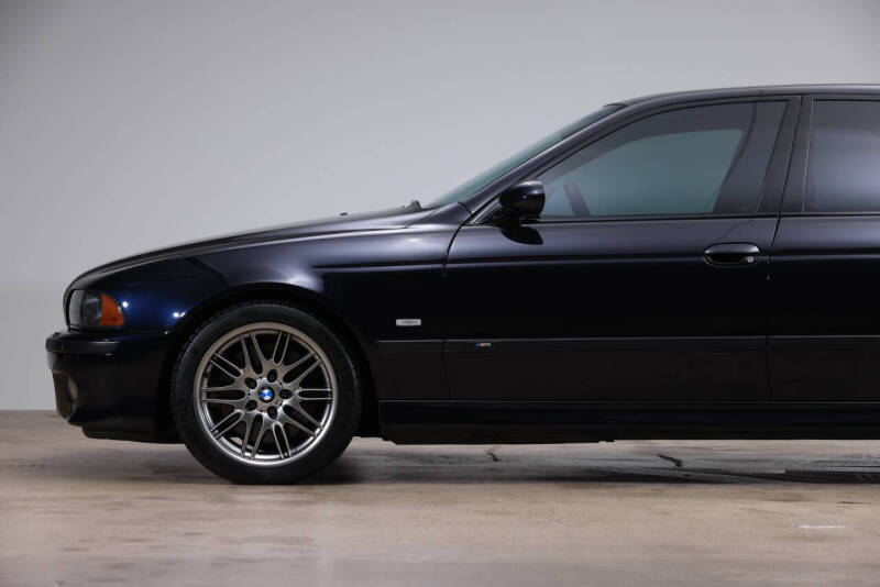 2003 BMW M5