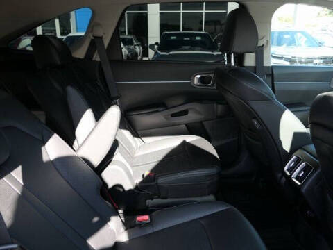 2024 Kia Sorento X-Line EX