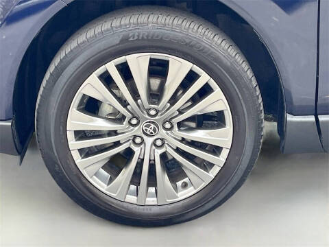 2024 Toyota Venza XLE