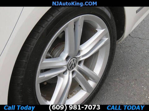 2014 Volkswagen Passat 1.8T SEL Premium PZEV