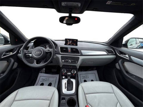 2015 Audi Q3 2.0T quattro Premium Plus