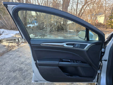 2013 Ford Fusion SE