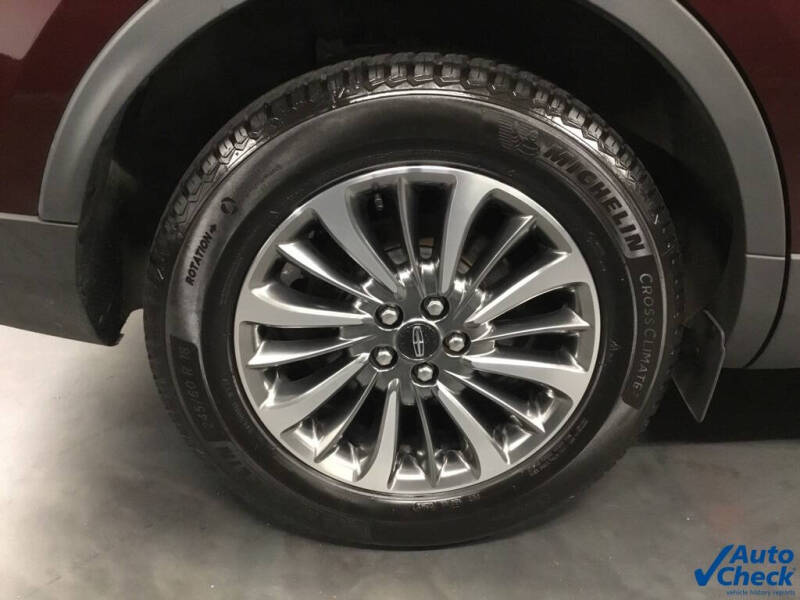 2020 Lincoln Nautilus Reserve