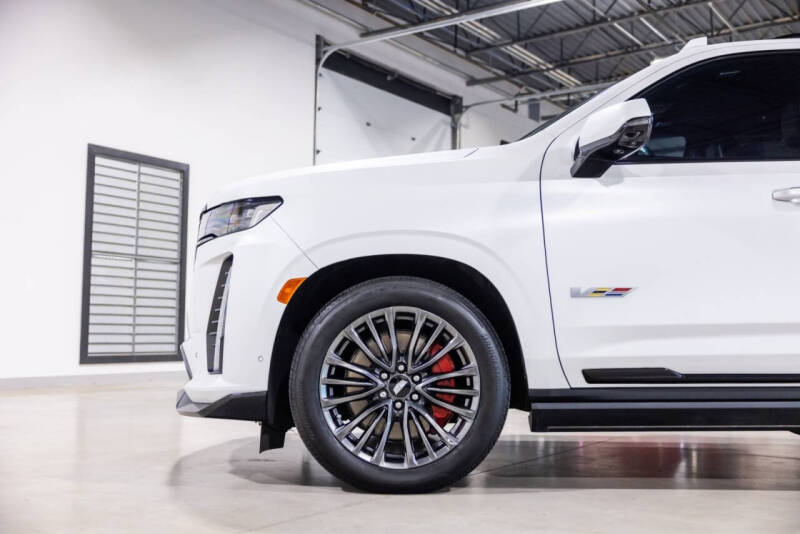 2024 Cadillac Escalade-V