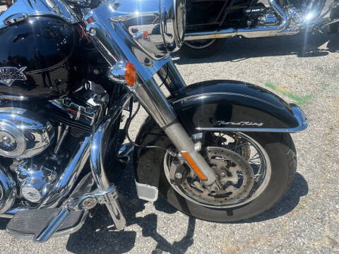 2012 Harley-Davidson FLHRC103
