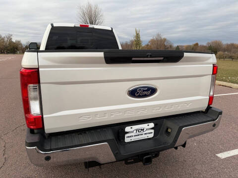 2017 Ford F-250 Super Duty Lariat