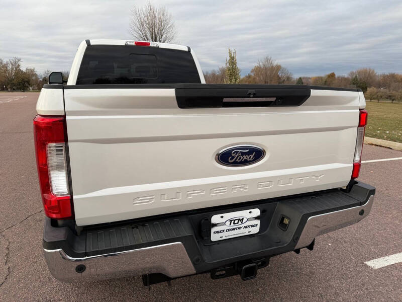 2017 Ford F-250 Super Duty Lariat