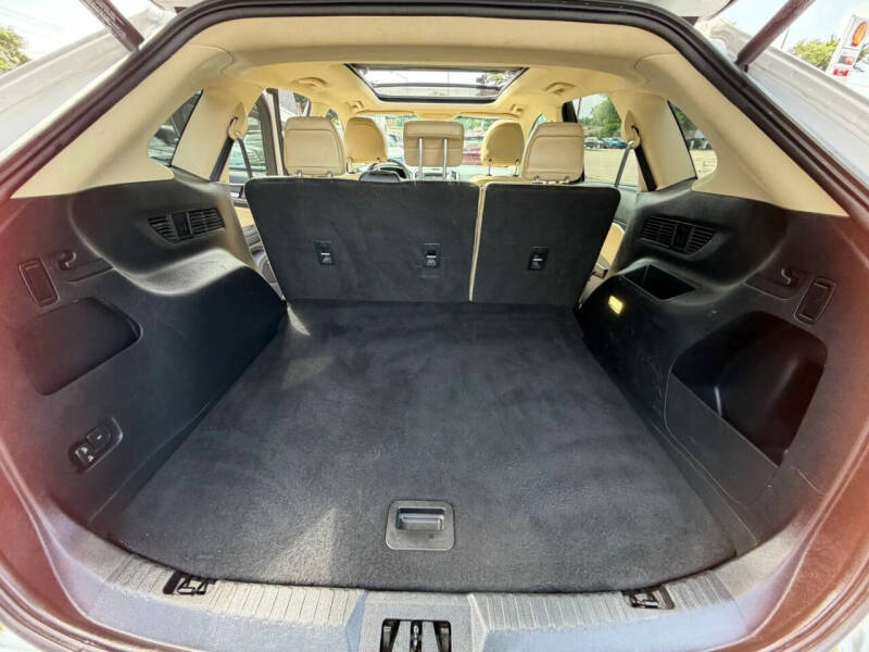 2016 Ford Edge SEL