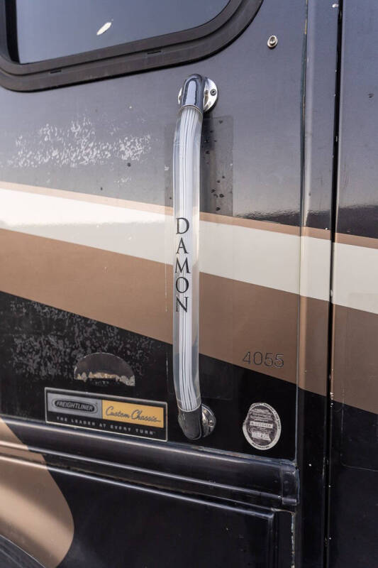 2007 Freightliner MH Chassis